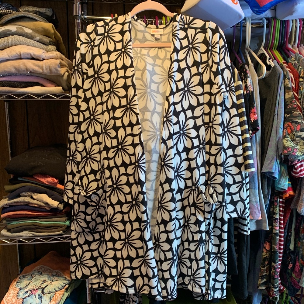 Lularoe Caroline
